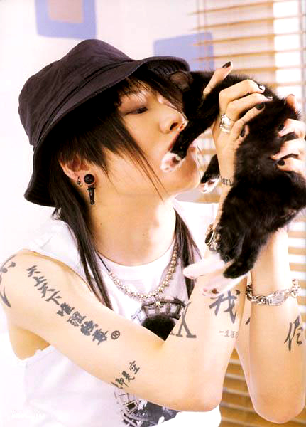 miyavi.jpg