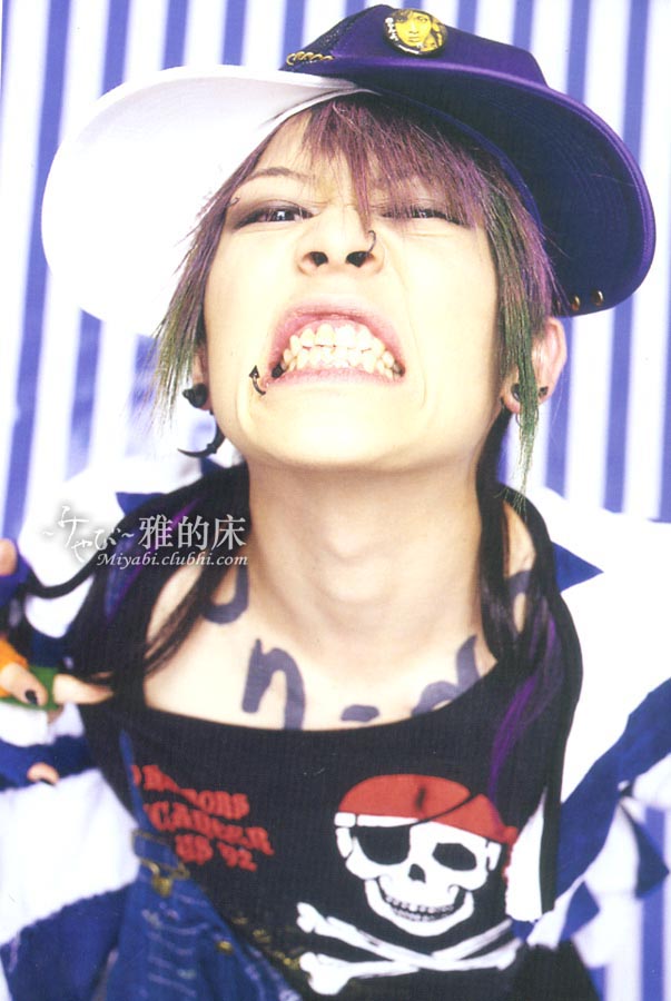 miyavi151ai2.jpg